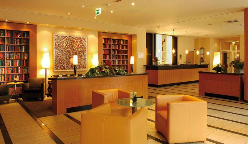 Plaza Premium Keulen