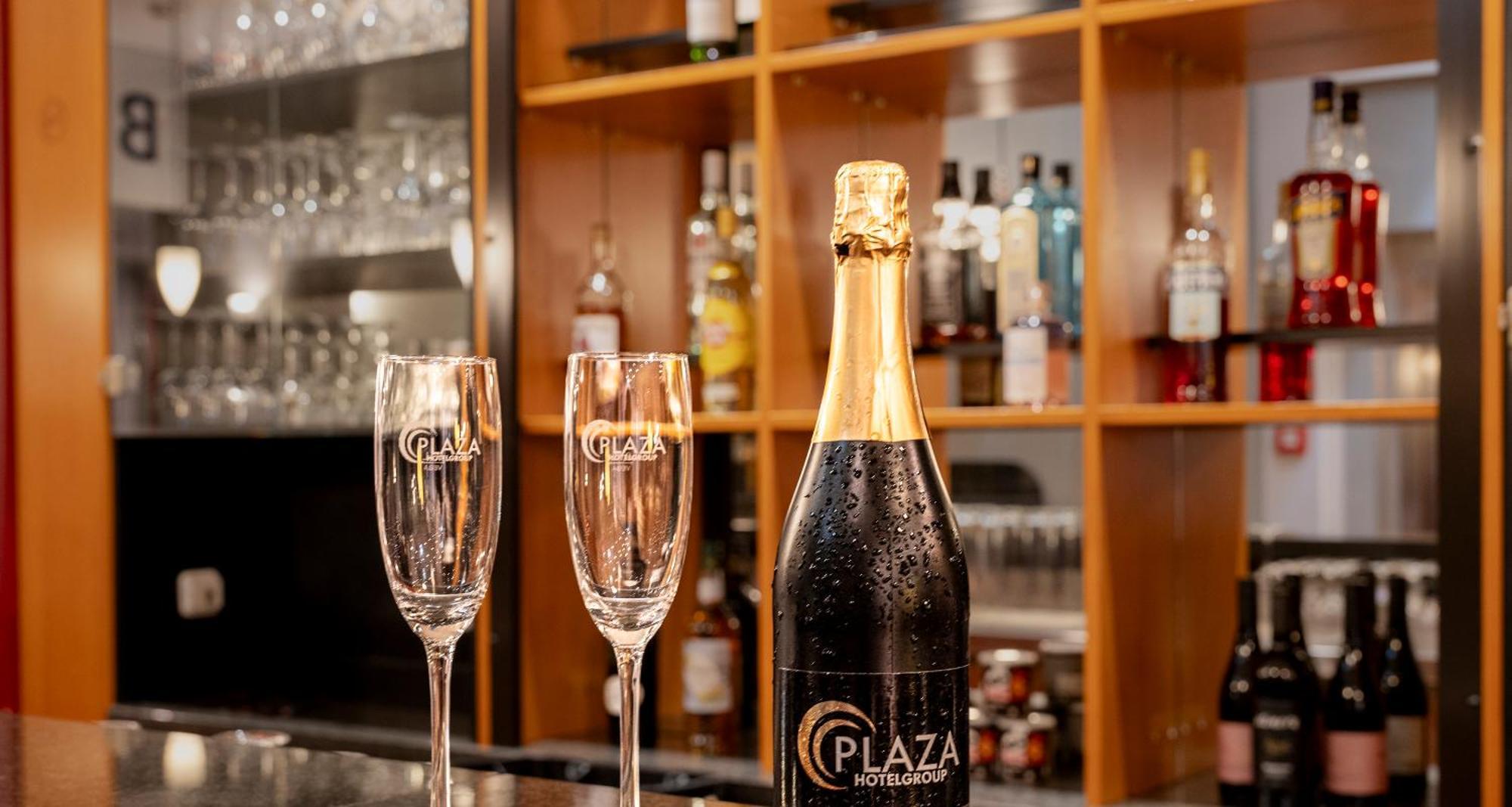 Hotel Plaza Premium Keulen